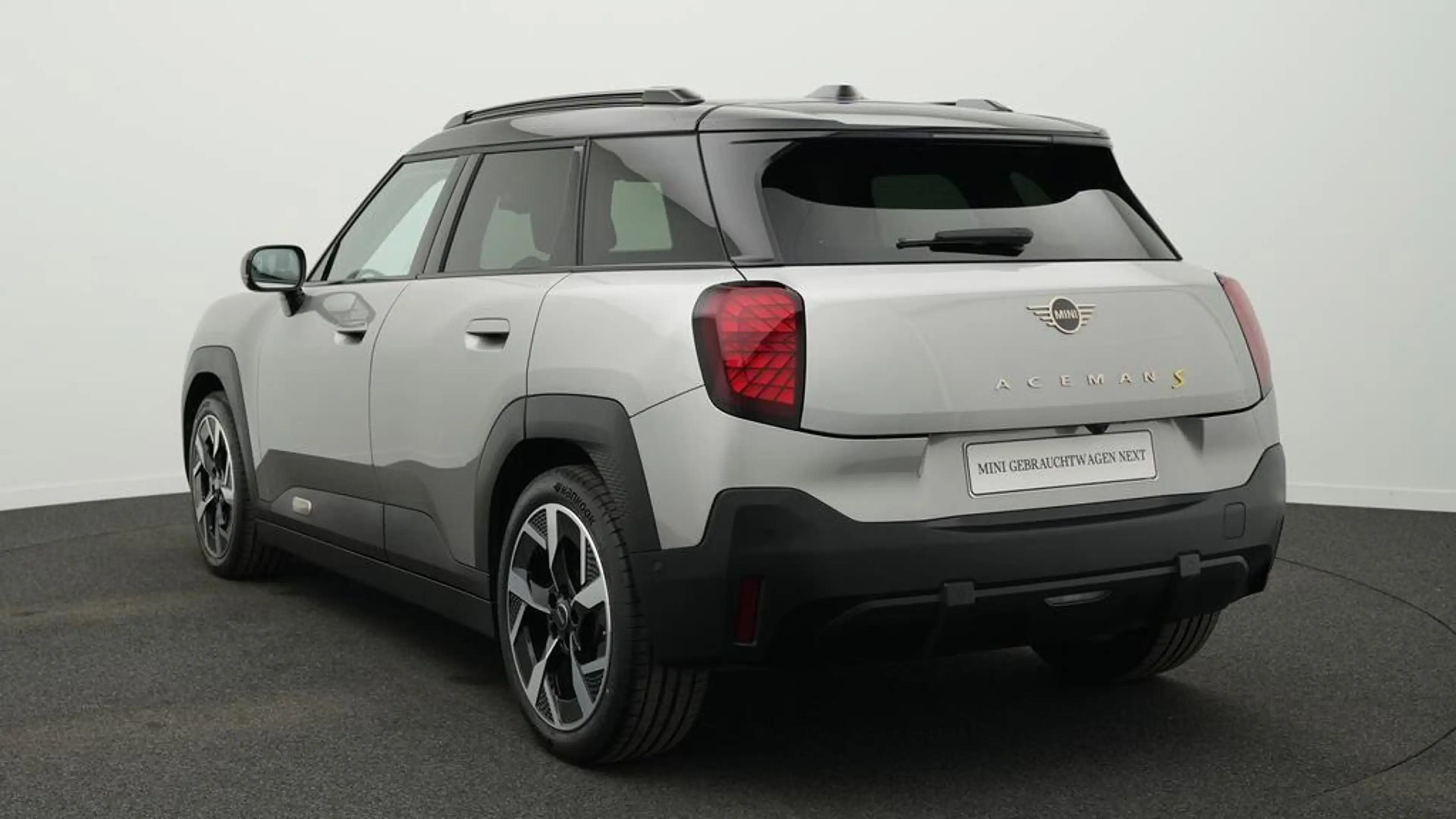 MINI Aceman Classic Trim — photo 4