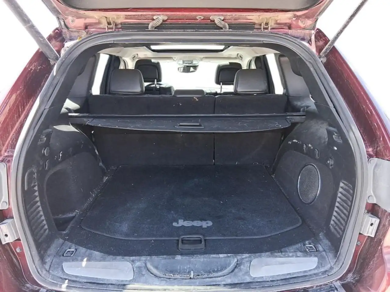 Jeep Grand Cherokee снимка Jeep Grand Cherokee