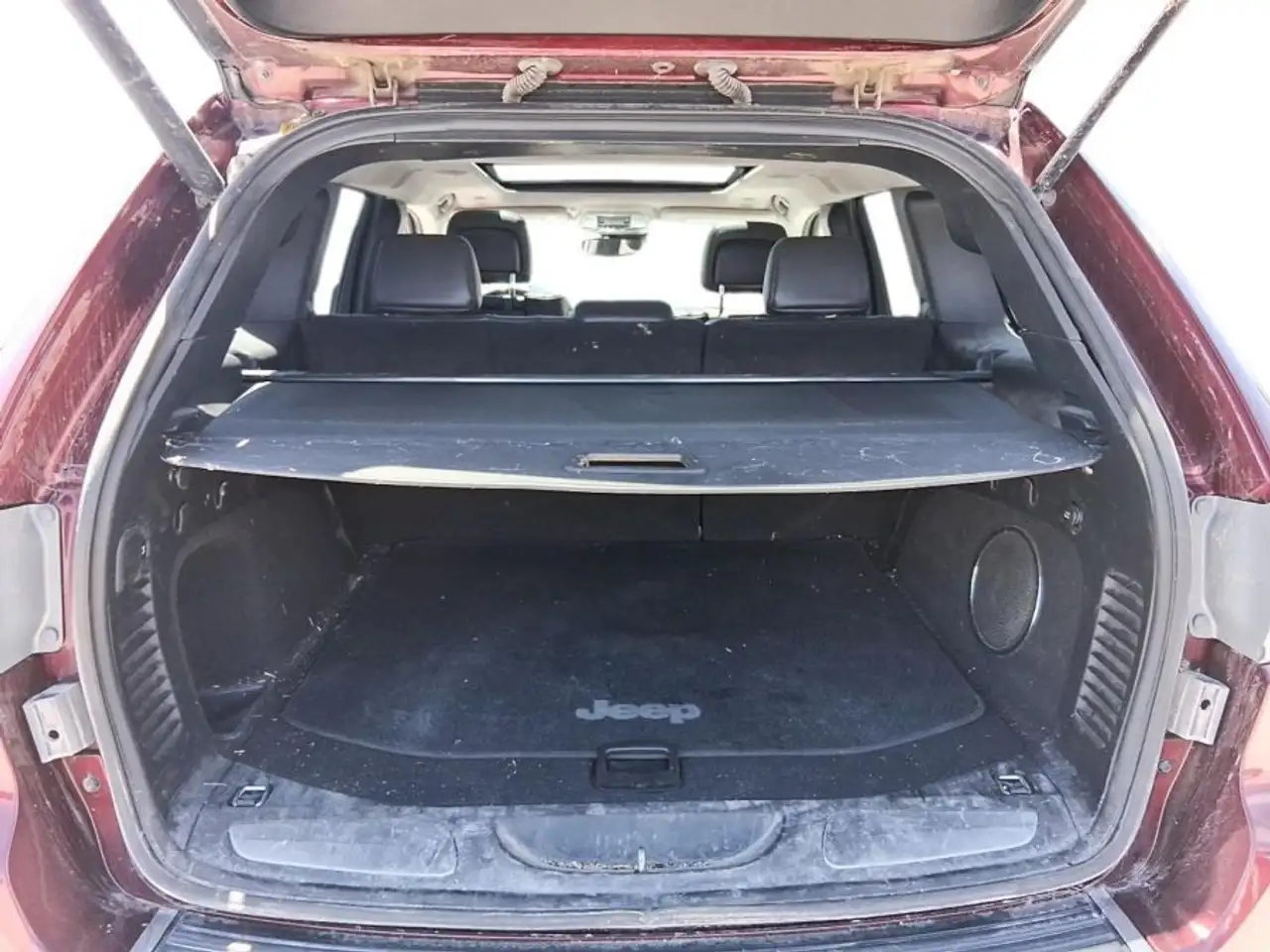 Jeep Grand Cherokee снимка Jeep Grand Cherokee