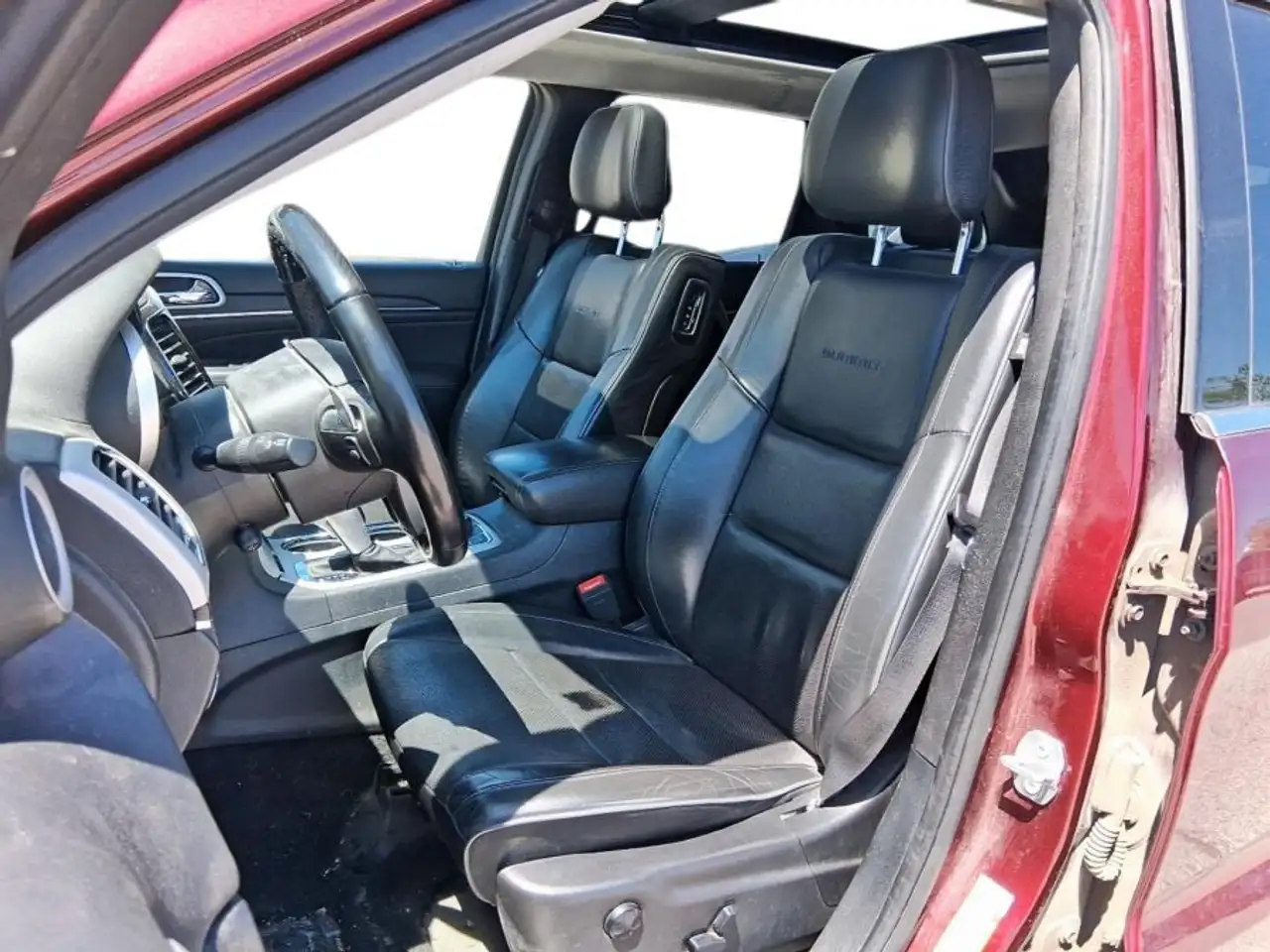 Jeep Grand Cherokee снимка Jeep Grand Cherokee