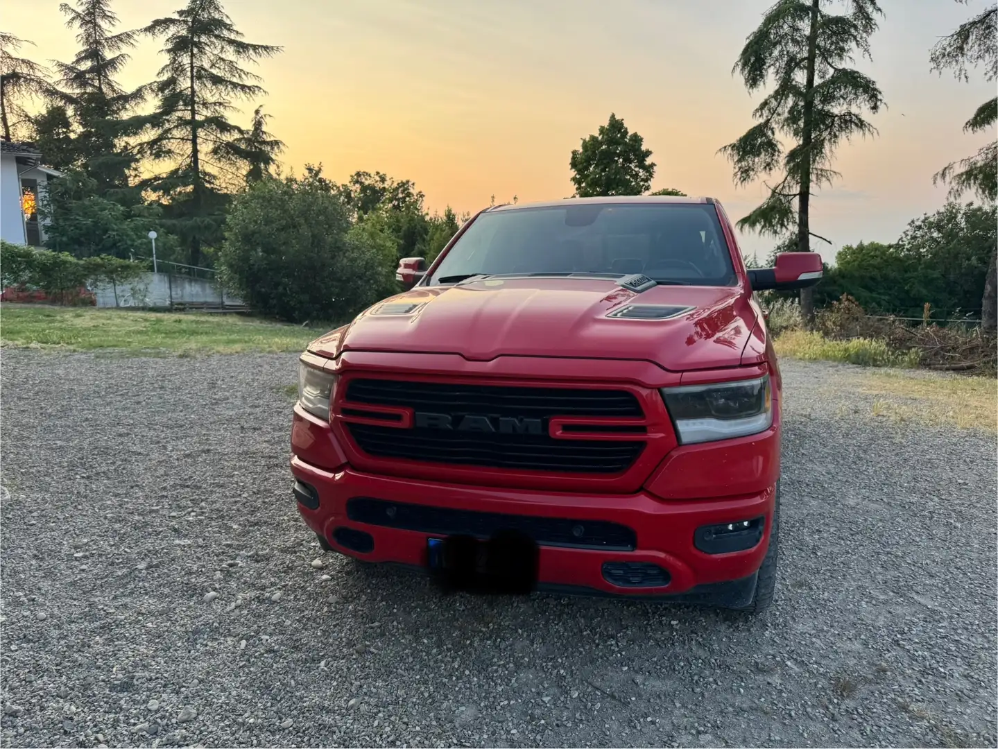 Dodge RAM 1500 DT sport Rosso - 1