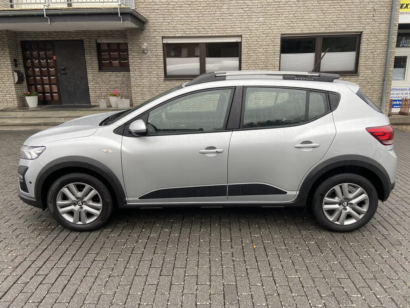 Dacia Sandero Stepway Comfort Silber - 2
