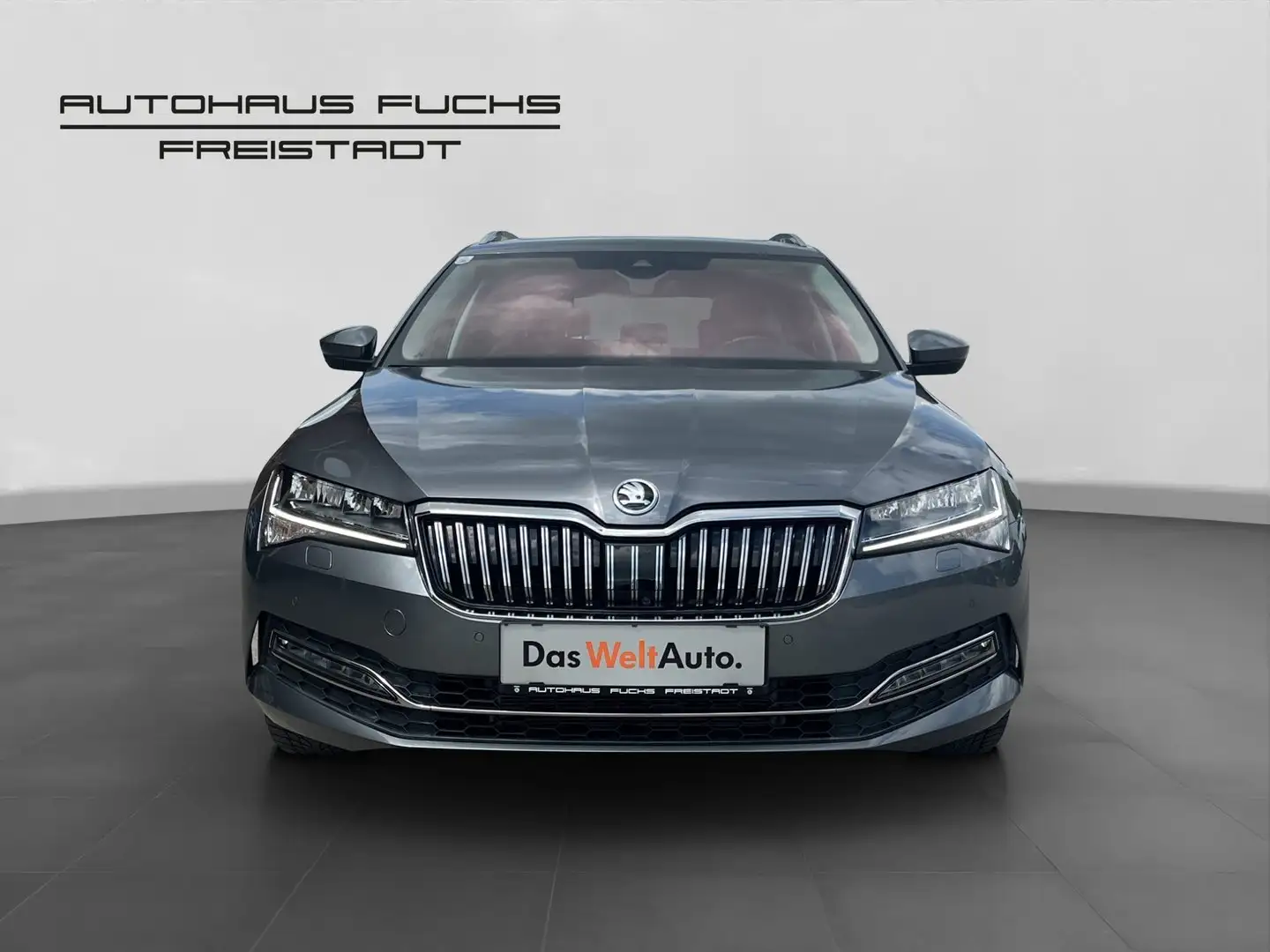 Skoda Superb 4x4 Style TDI DSG Grijs - 2