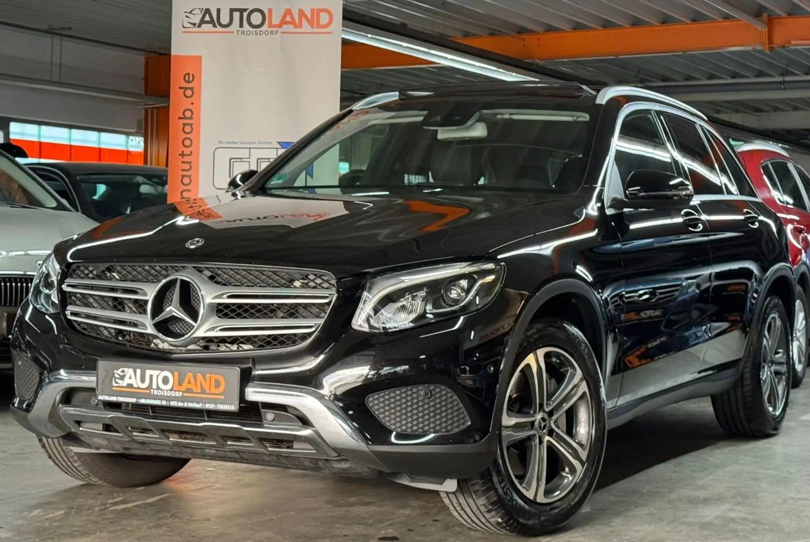 Mercedes-Benz GLC 250 4MATIC*1.HAND*LED*PANO*NAVI*LEDER*KAMERA Noir - 2