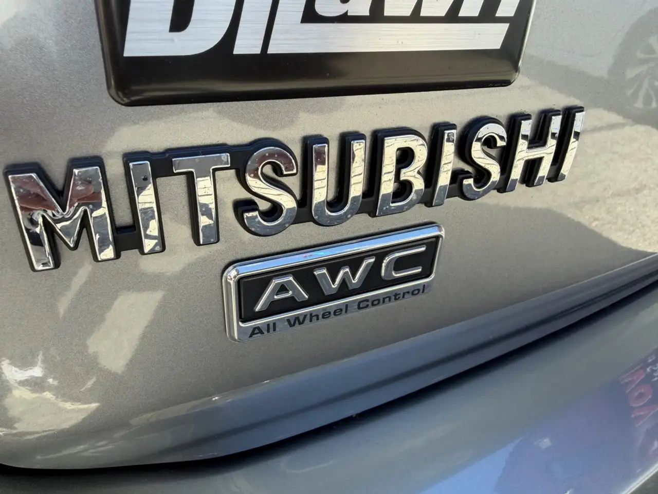 Mitsubishi Outlander fotografie Mitsubishi Outlander