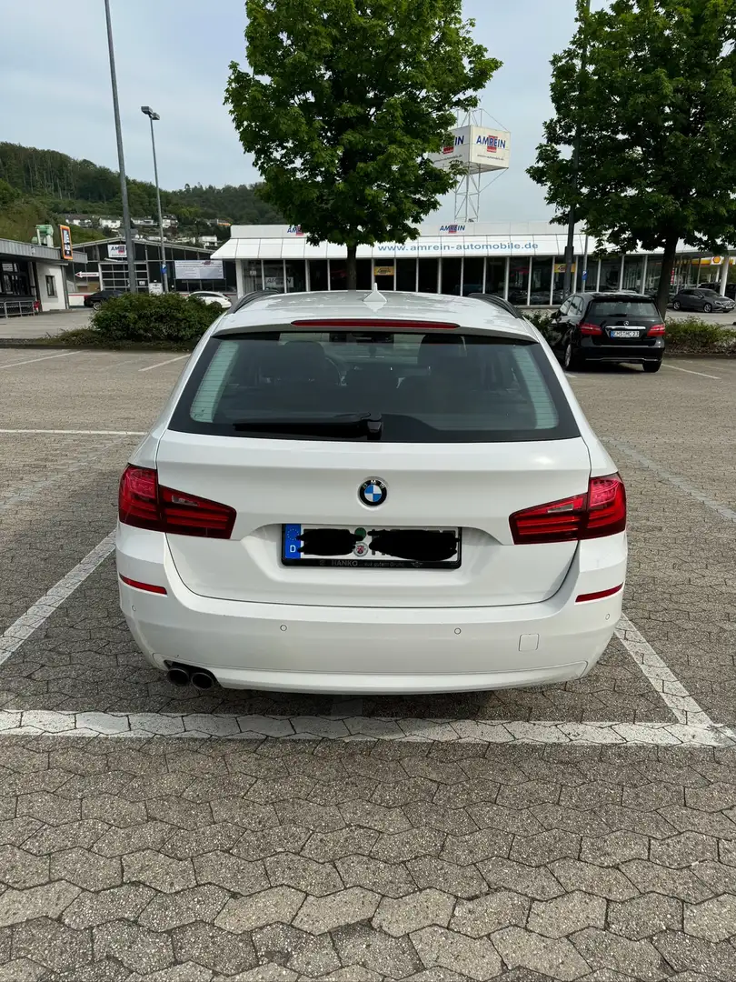 BMW 518 Euro 6, Navi, Ahk, Tempomat, Xenon, Tüv 05/2026 Weiß - 2