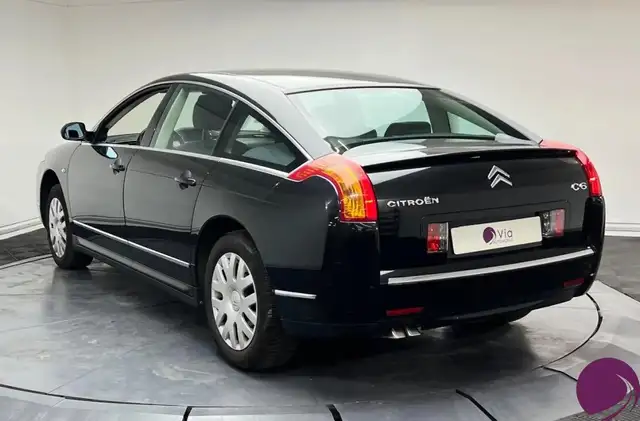Citroen C6 view 6