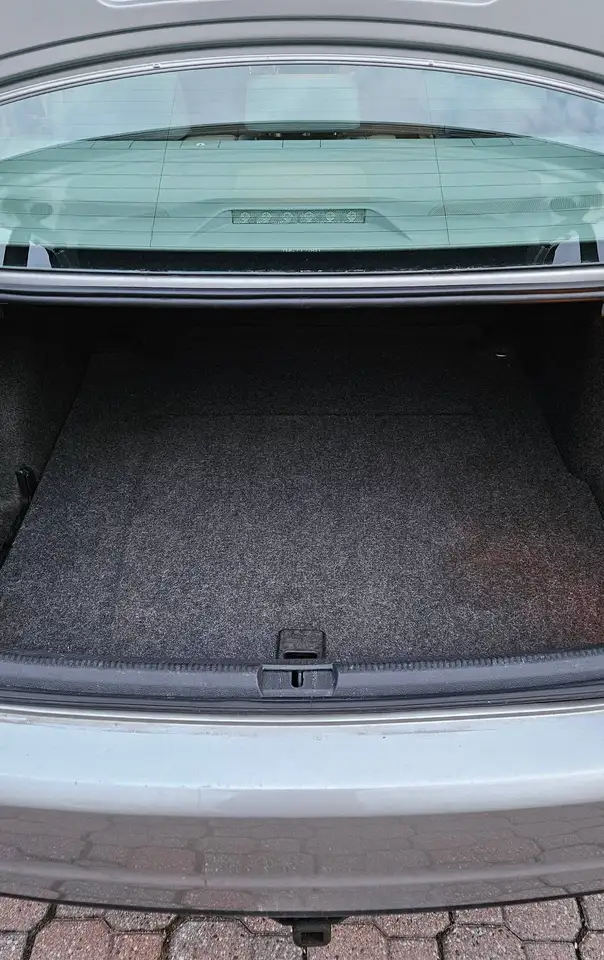 Volkswagen Passat снимка Volkswagen Passat