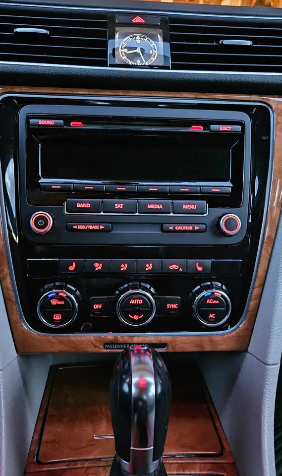 Volkswagen Passat снимка Volkswagen Passat