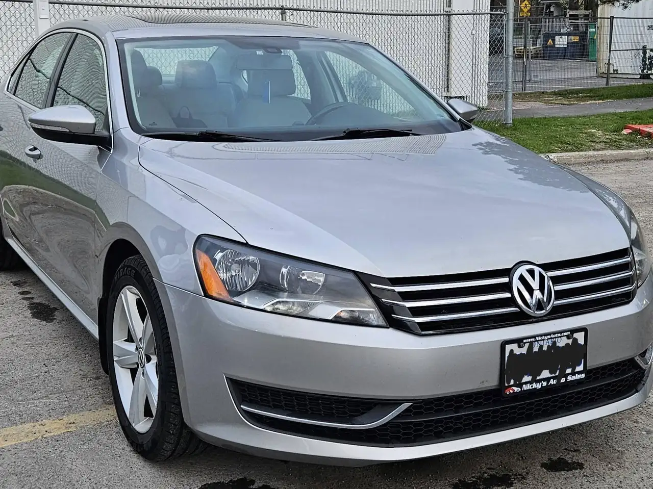 Volkswagen Passat снимка Volkswagen Passat