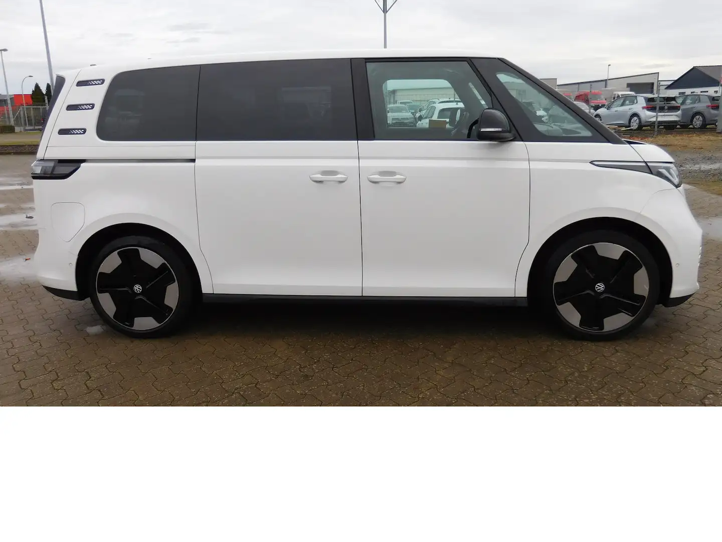 Volkswagen ID. Buzz Pro Elektro 1-Gang 5Sitze Klima Navi LED Blanc - 2