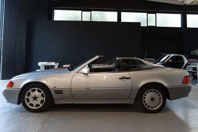 Mercedes-Benz 300 SL W129 24V Roadster Teileträger