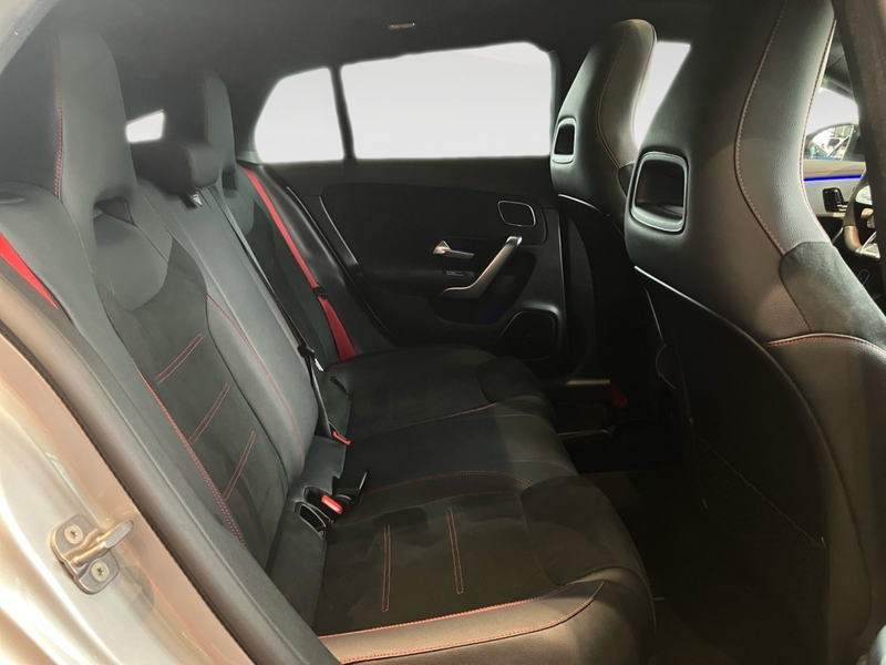 Mercedes-Benz CLA 45 AMG S 4M+ SB Night+Drivers-P+Pano+KEYLESS — photo 9