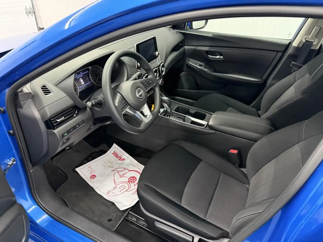 Nissan Sentra снимка Nissan Sentra