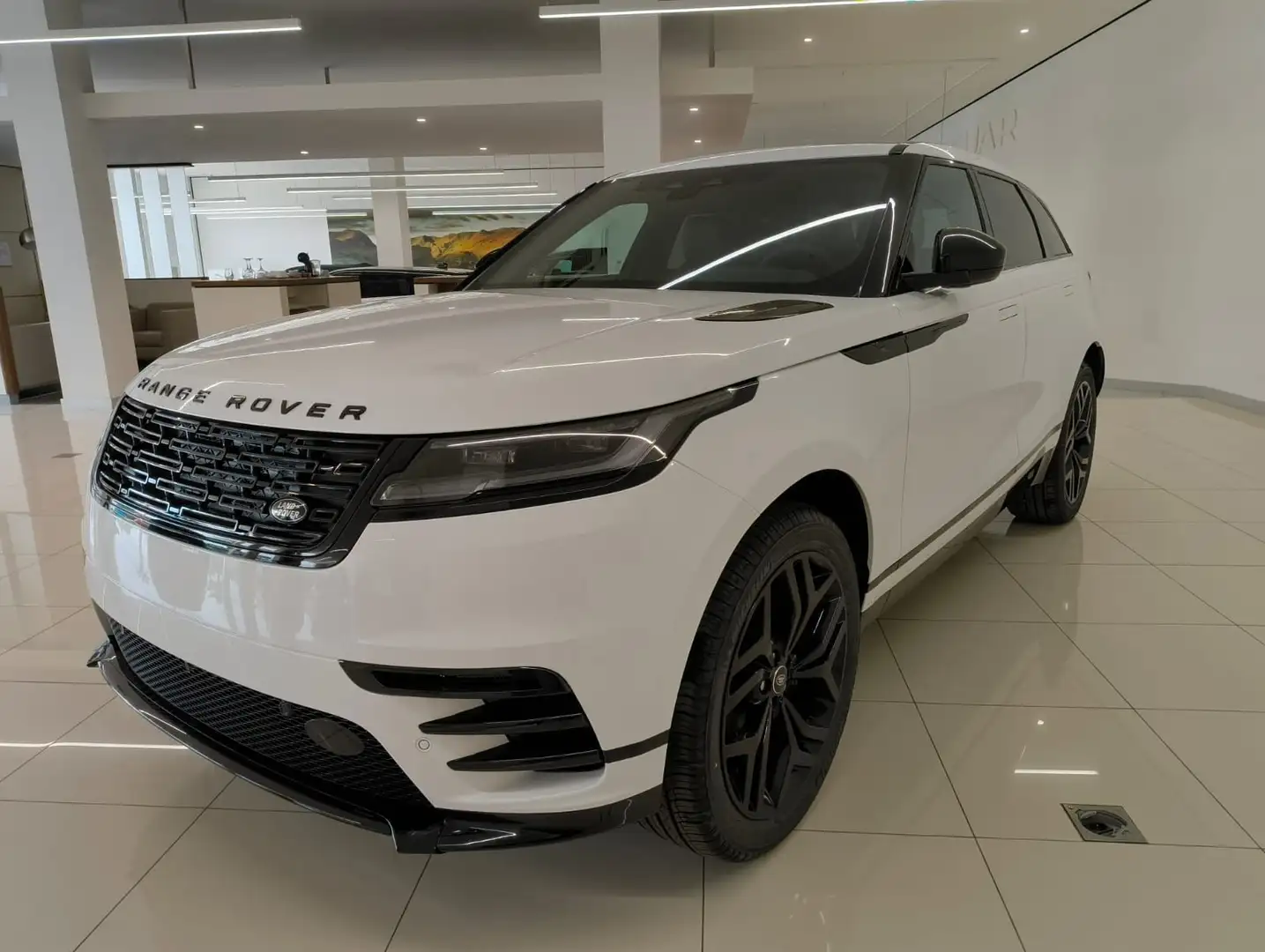 Land Rover Range Rover Velar 2.0D I4 MHEV Dynamic SE 4WD Aut. 204 Blanc - 1