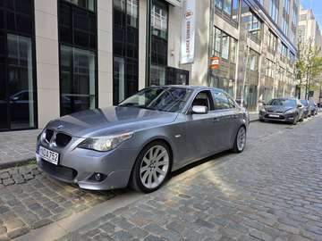 545i