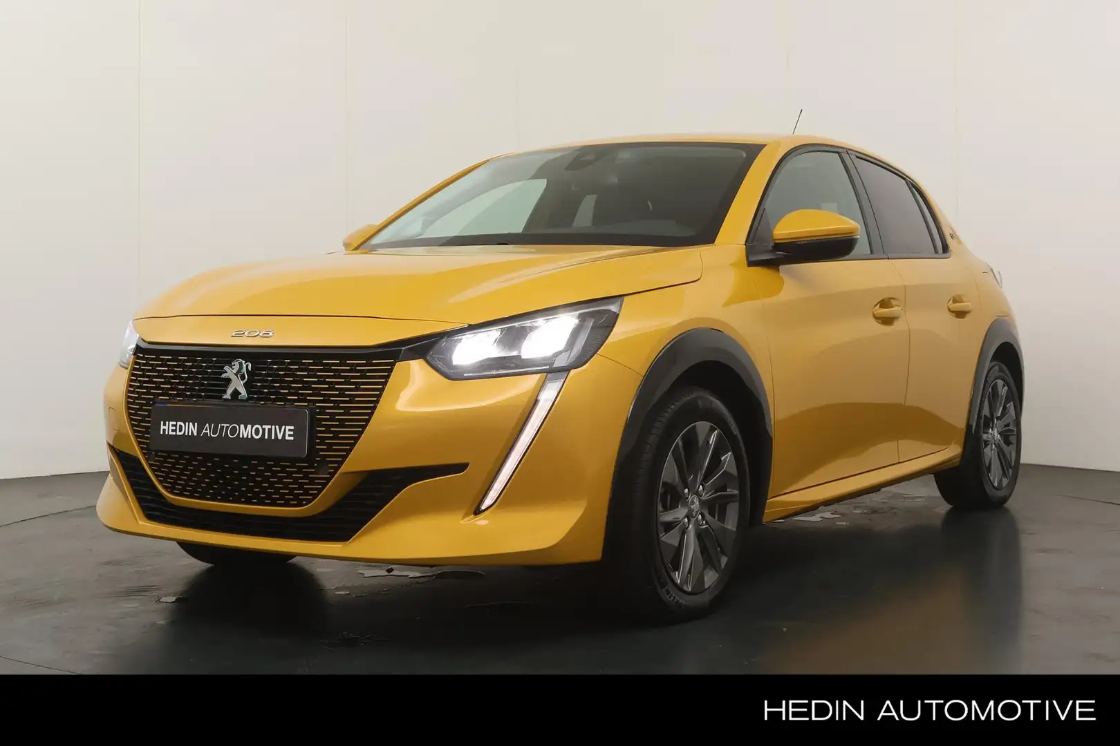 Peugeot e-208 EV Allure 50 kWh 3 Fase | Navigatie via App | Came Jaune - 1