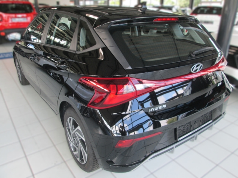 Hyundai i20 Trend Navi Kamera Shz Android Apple CarPlay — photo 4