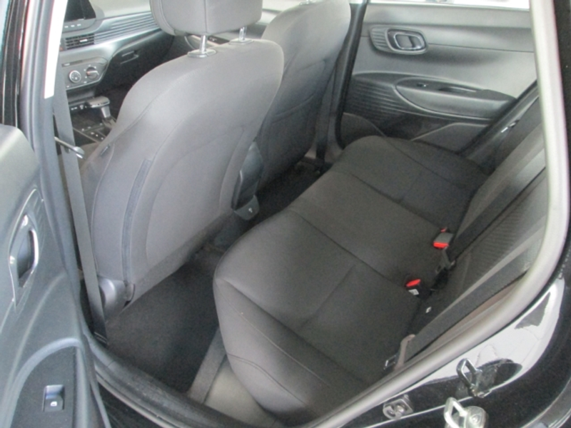 Hyundai i20 Trend Navi Kamera Shz Android Apple CarPlay — photo 10