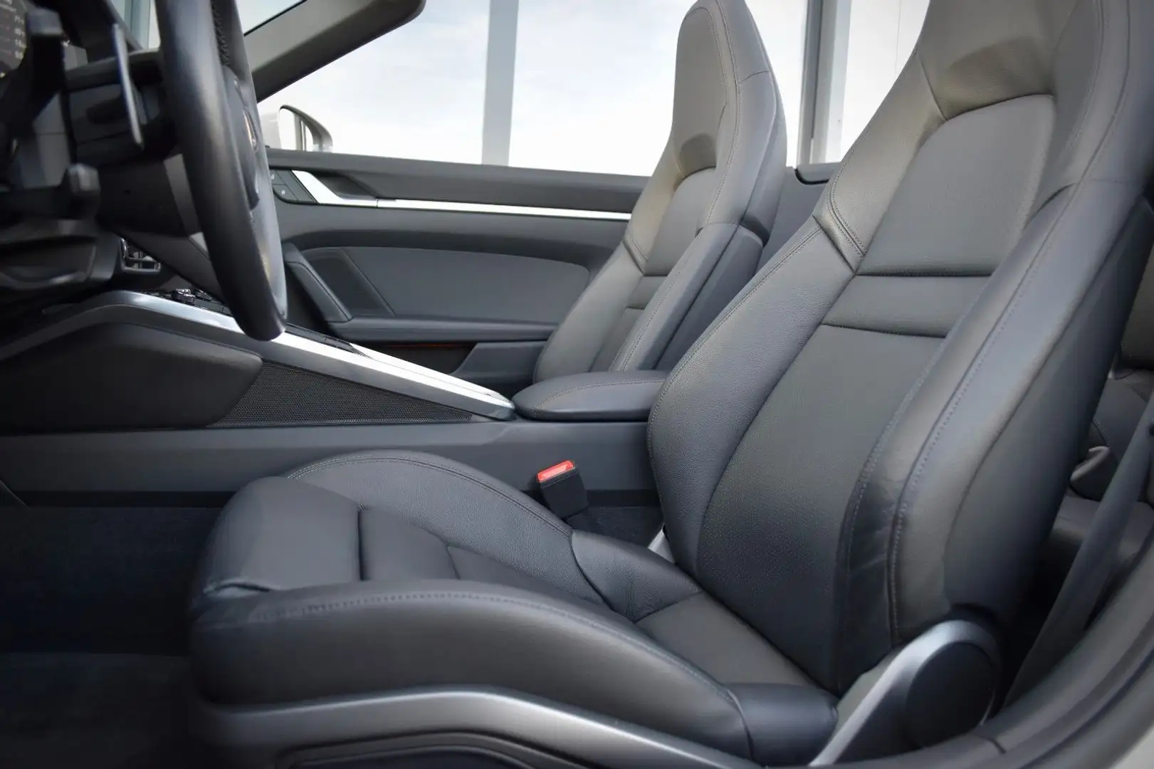 Porsche 992 CABRIO SPORTDESIGN CHRONO APPROVED A Grau - 2