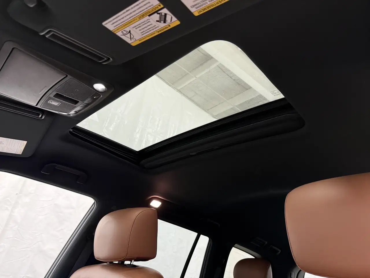 Infiniti QX80 снимка Infiniti QX80