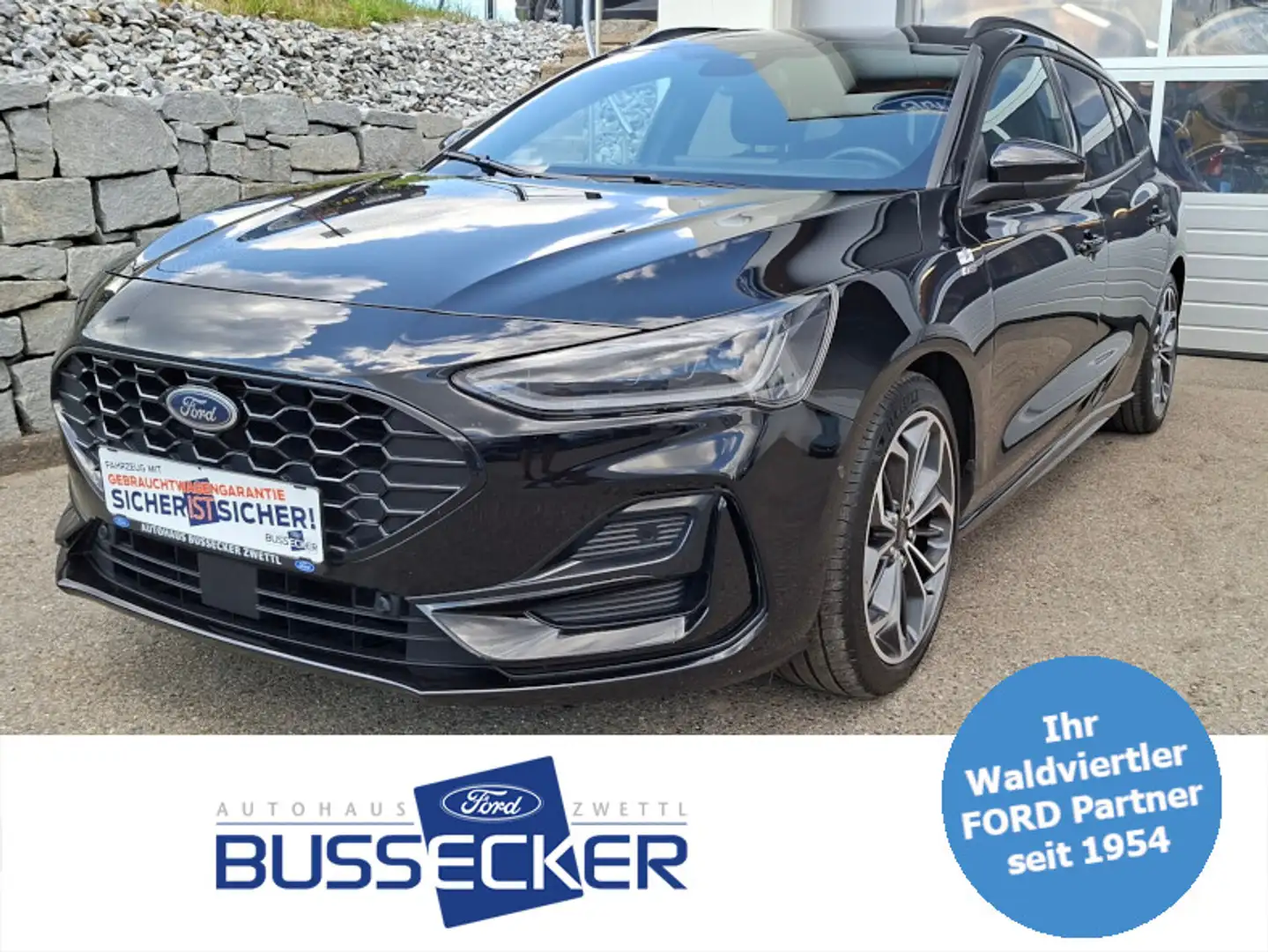 Ford Focus Traveller 1,5 EcoBlue ST-Line X Schwarz - 1