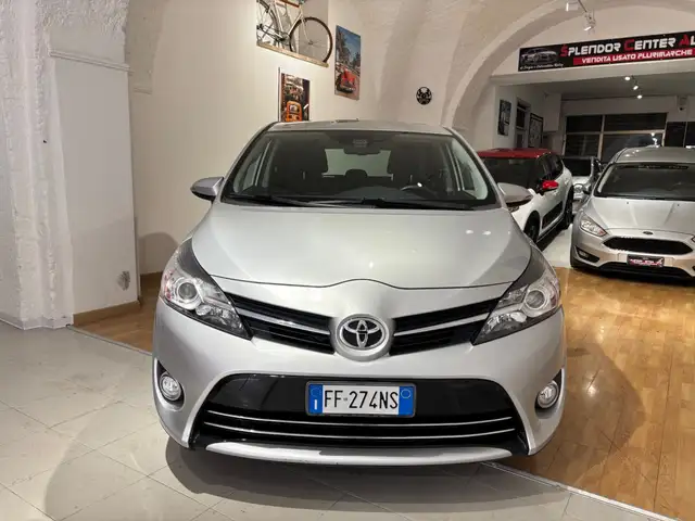 Toyota Verso Verso 1.6 D-4D Style