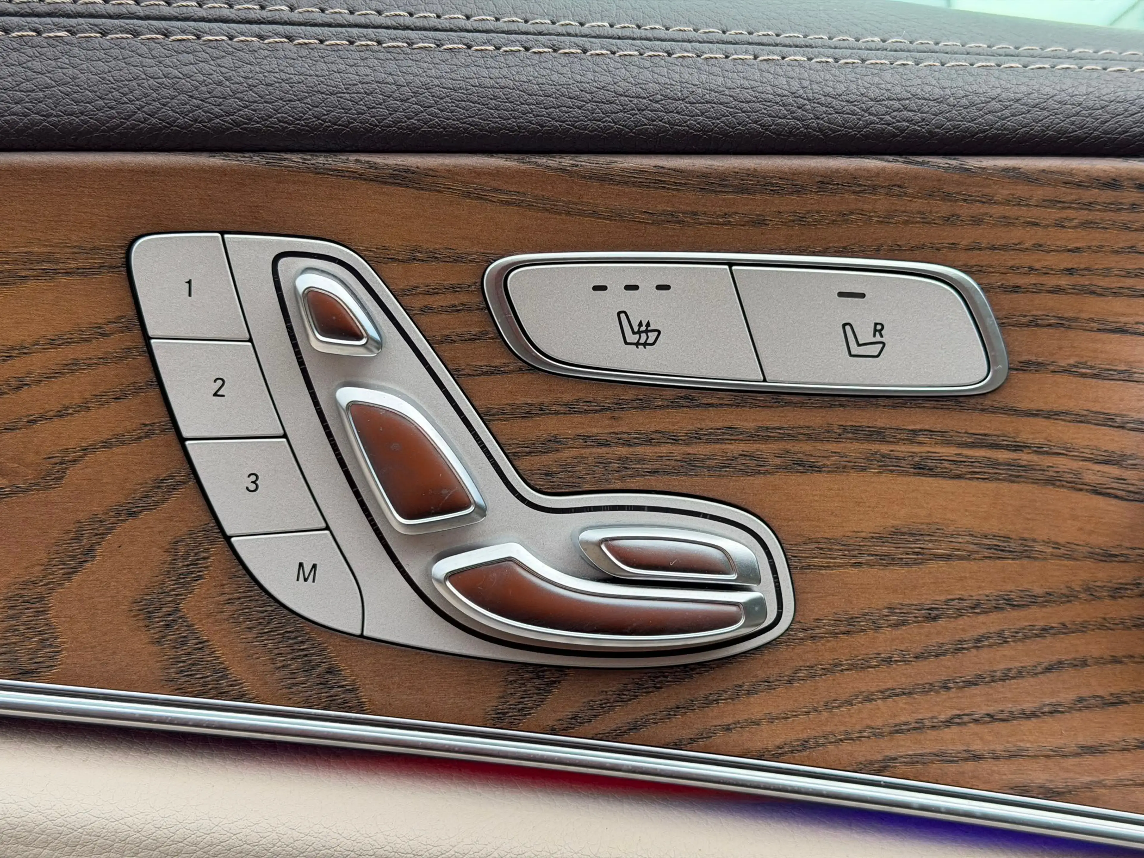 Mercedes-Benz E 350 E 350 d (213.033) — photo 13