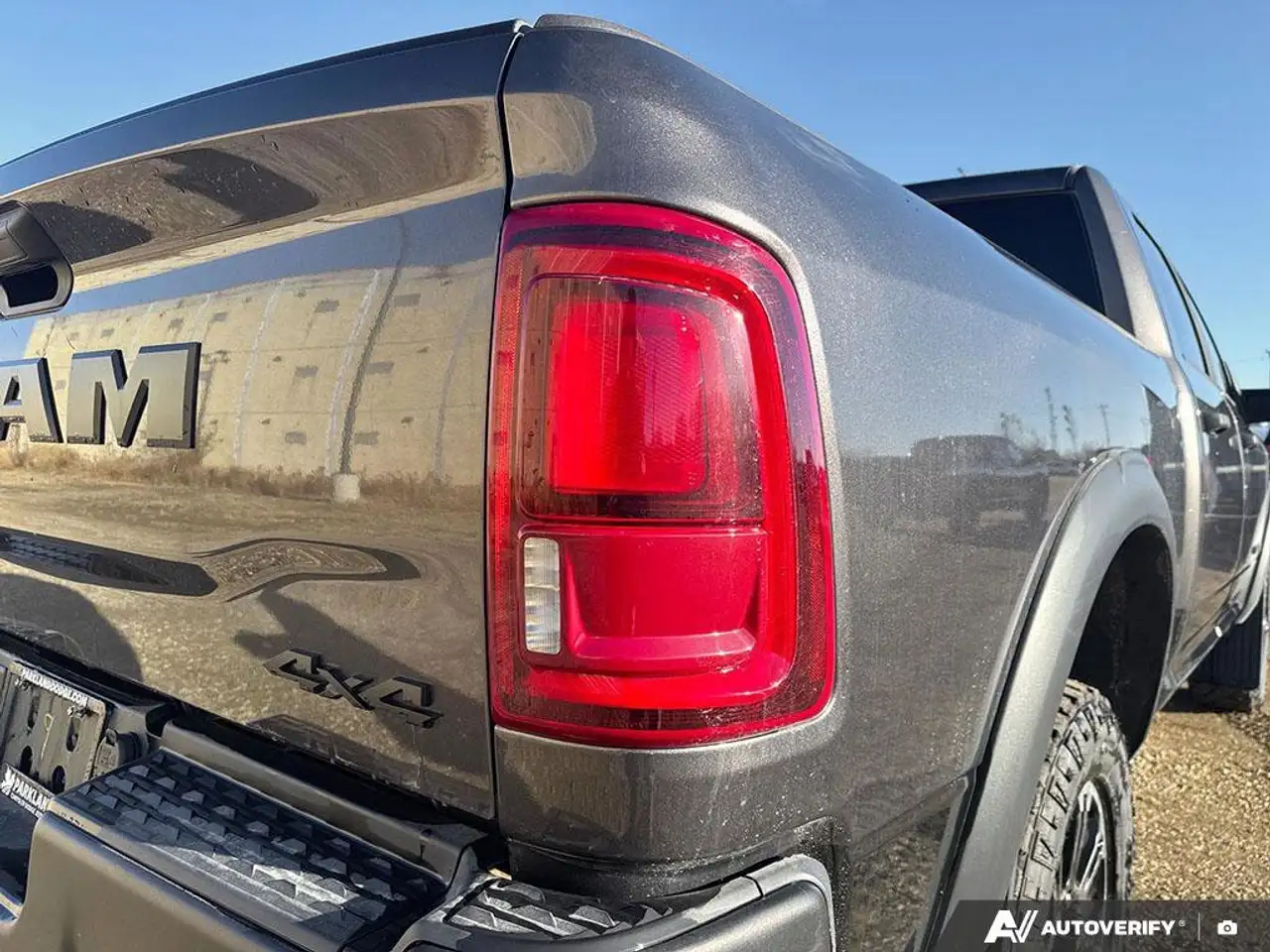RAM 2500 снимка RAM 2500