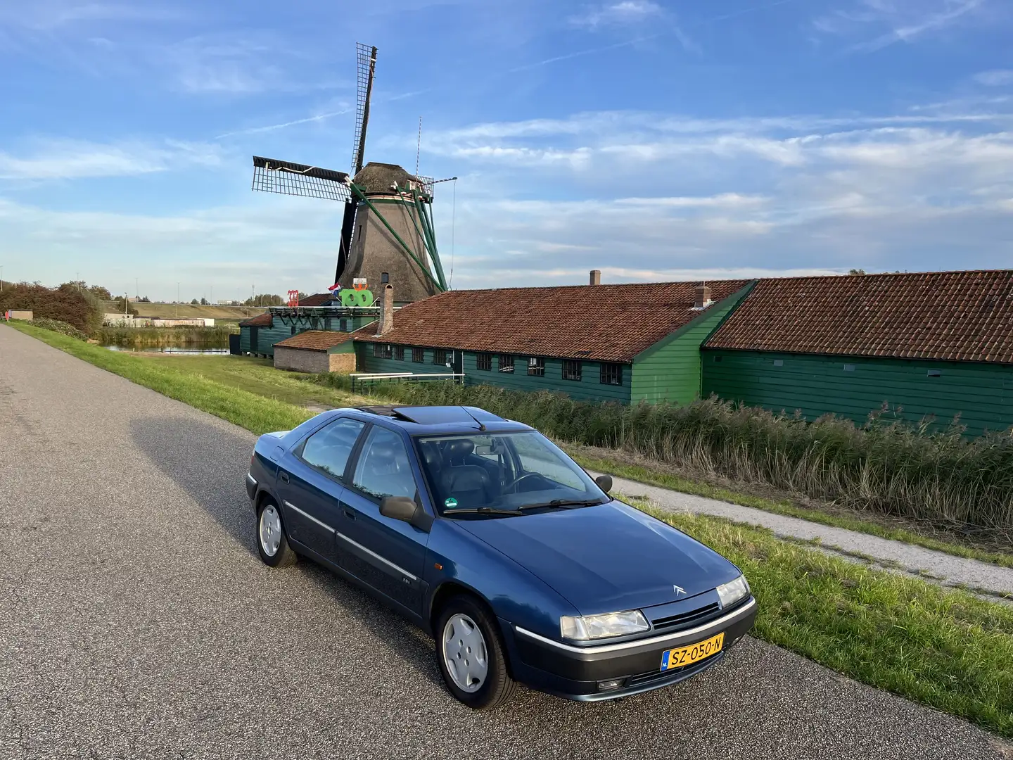 Citroen Xantia 2.0i SX Blauw - 1