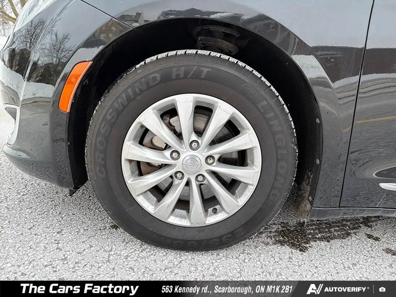 Chrysler Pacifica снимка Chrysler Pacifica