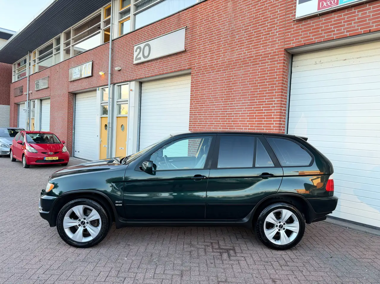 BMW X5 3.0i AUTOM/LEER/NAVI/CLIMA/19"VELG/NW APK/238 DKM !, foto 5