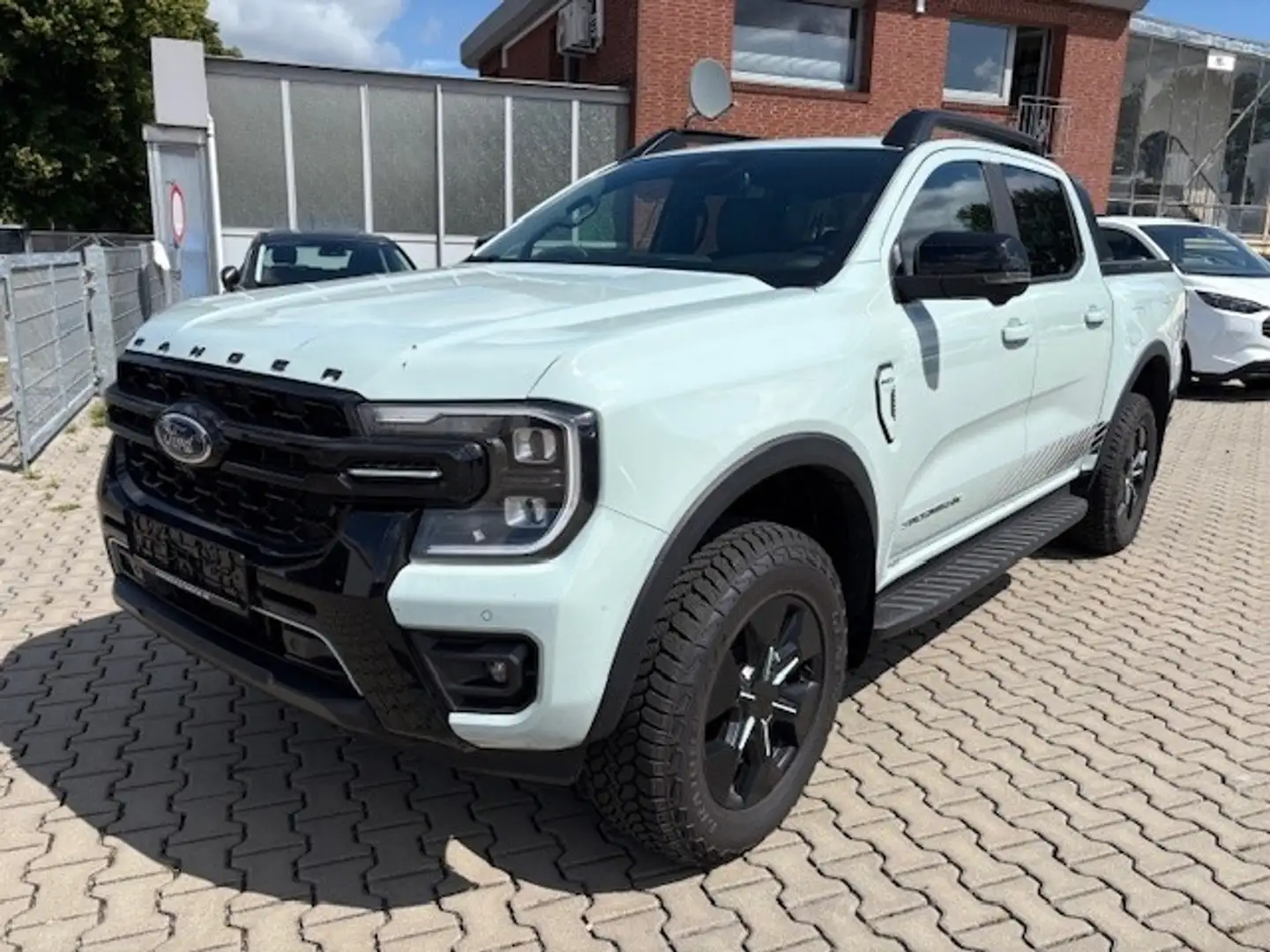 Ford Ranger STORMTRAK PHEV NAVI / El. ROLLO / RAD-PAKET 54 Szürke - 2