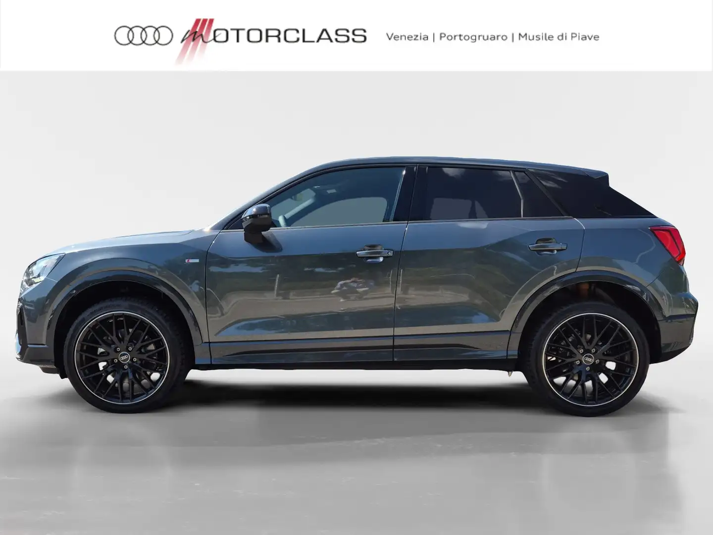 Audi Q2 35 2.0 tdi identity black s tronic Gris - 2