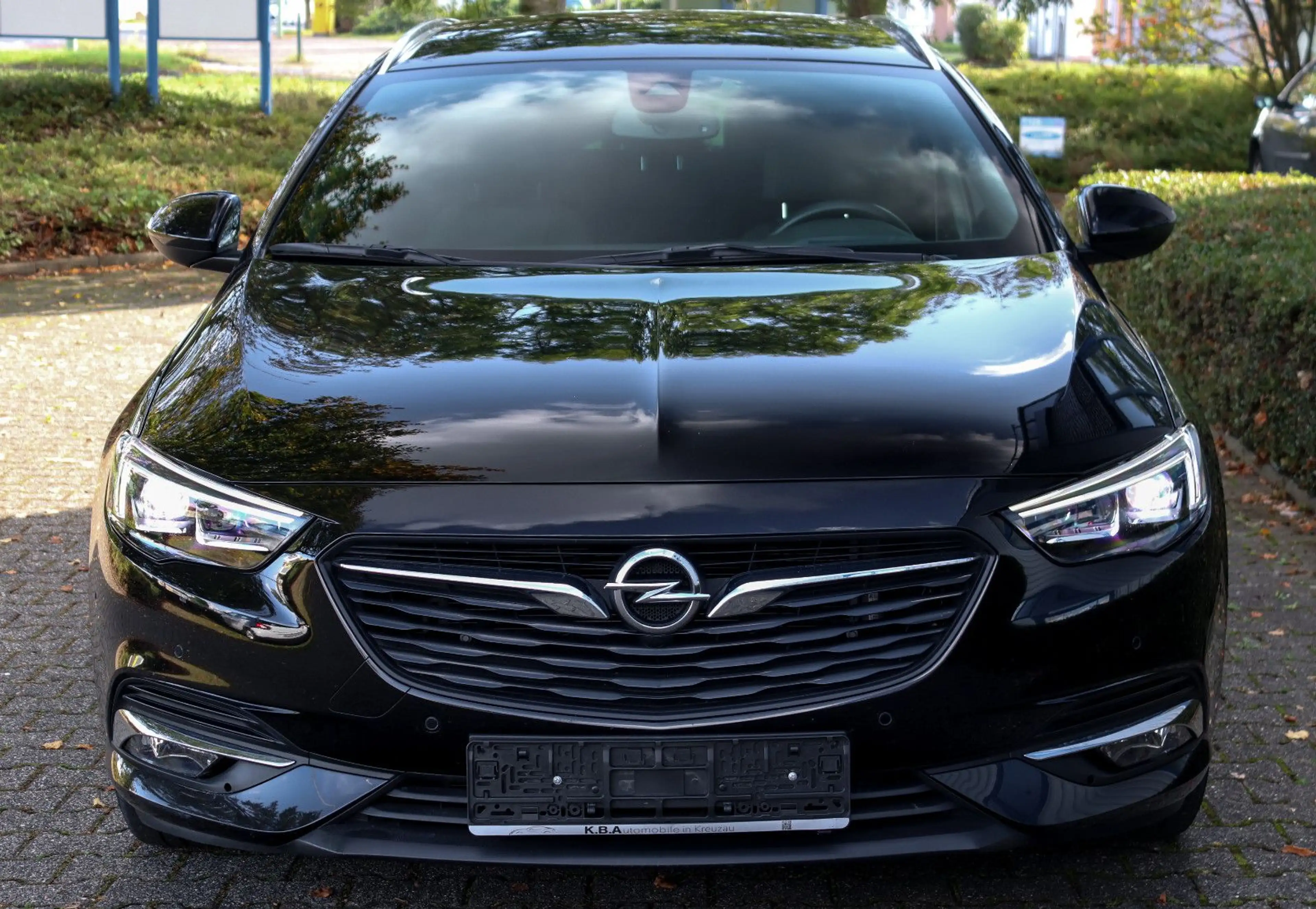 Opel Insignia Tourer*T.LEDER*LED*HUD*KAMERA*SPUR*TOT* — photo 2