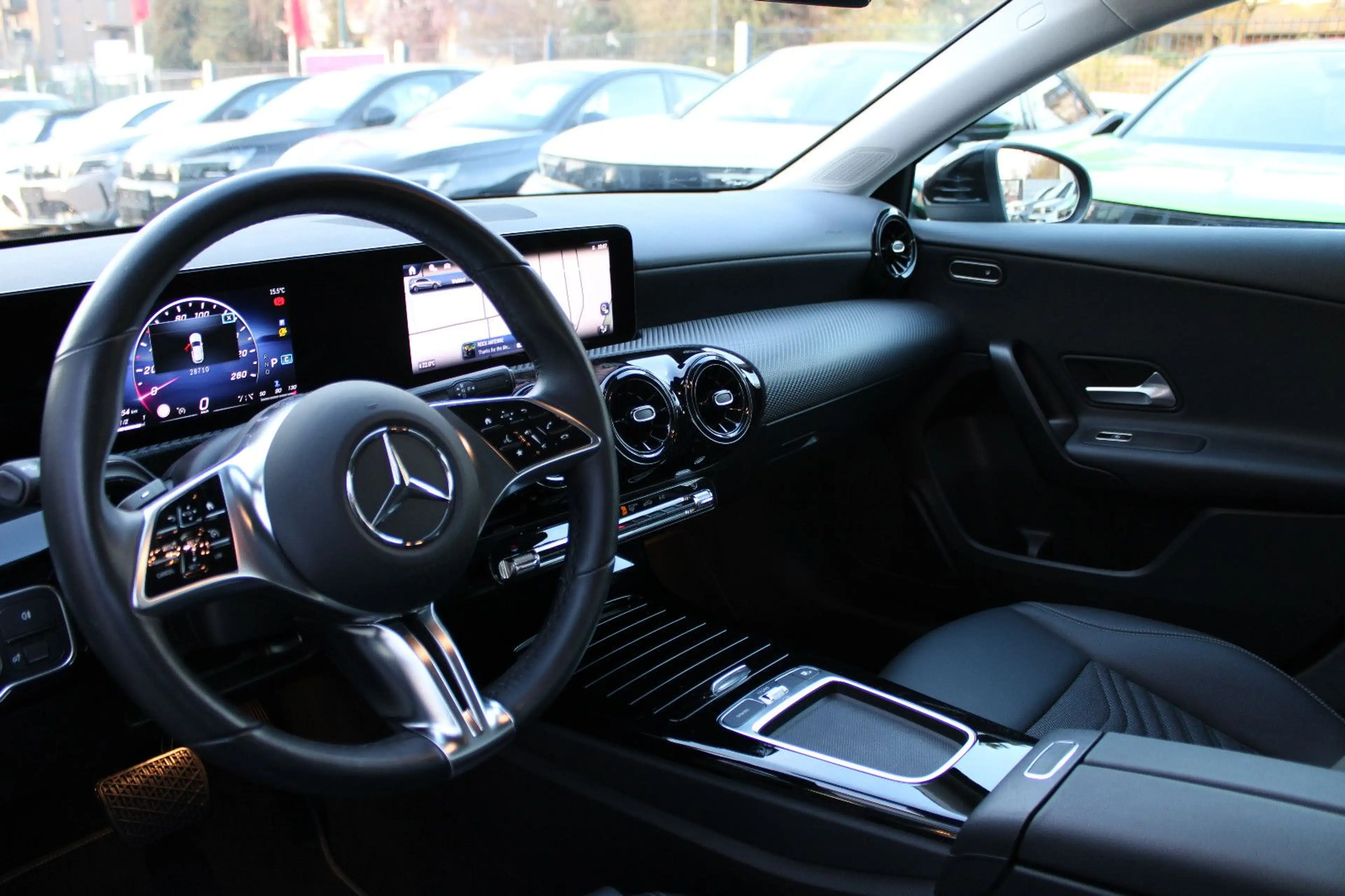 Mercedes-Benz A 200 d/DCT/Leder/Navi/Kamera/Sitzhzg/Tempomat — photo 13