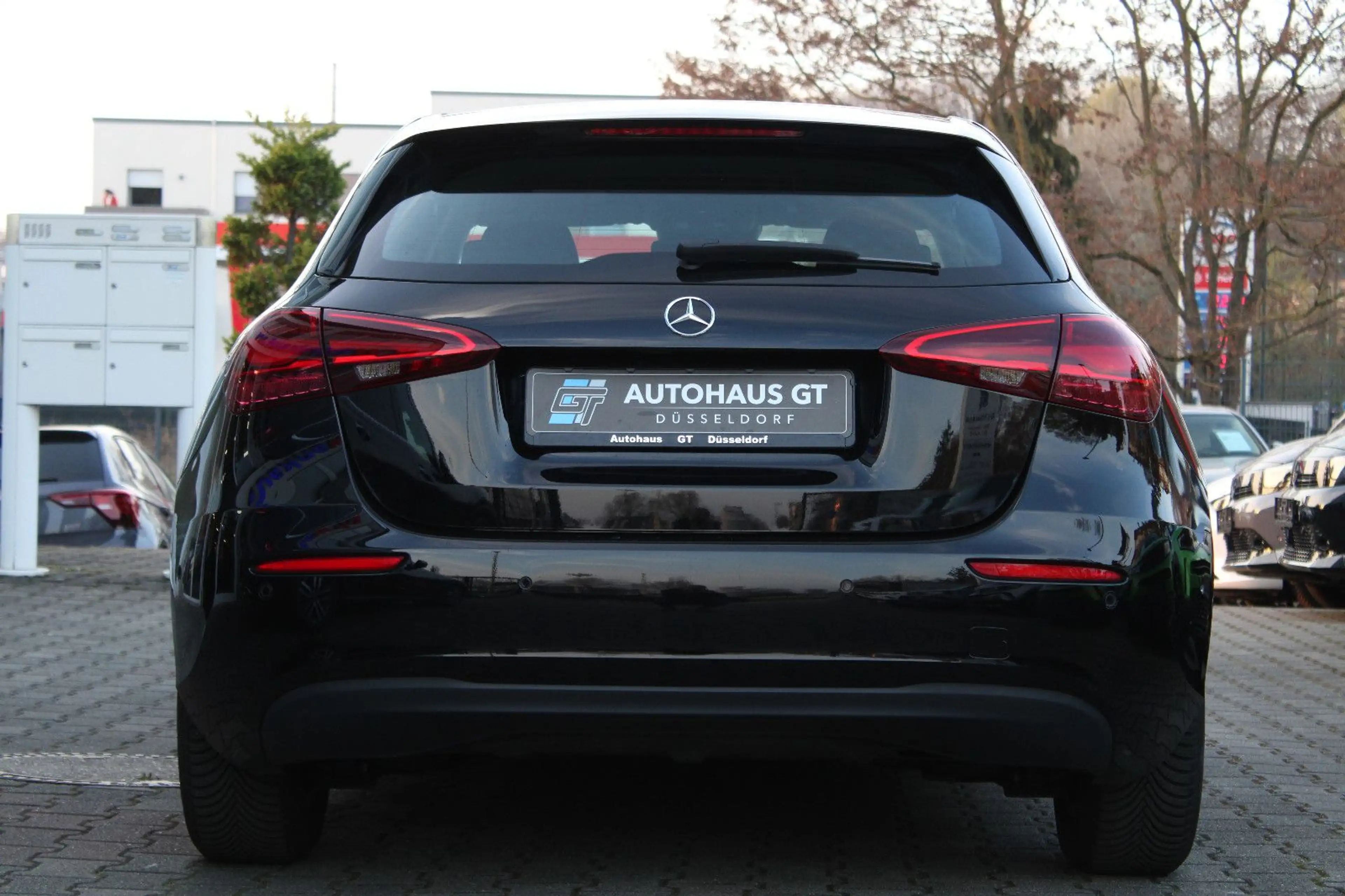Mercedes-Benz A 200 d/DCT/Leder/Navi/Kamera/Sitzhzg/Tempomat — photo 9