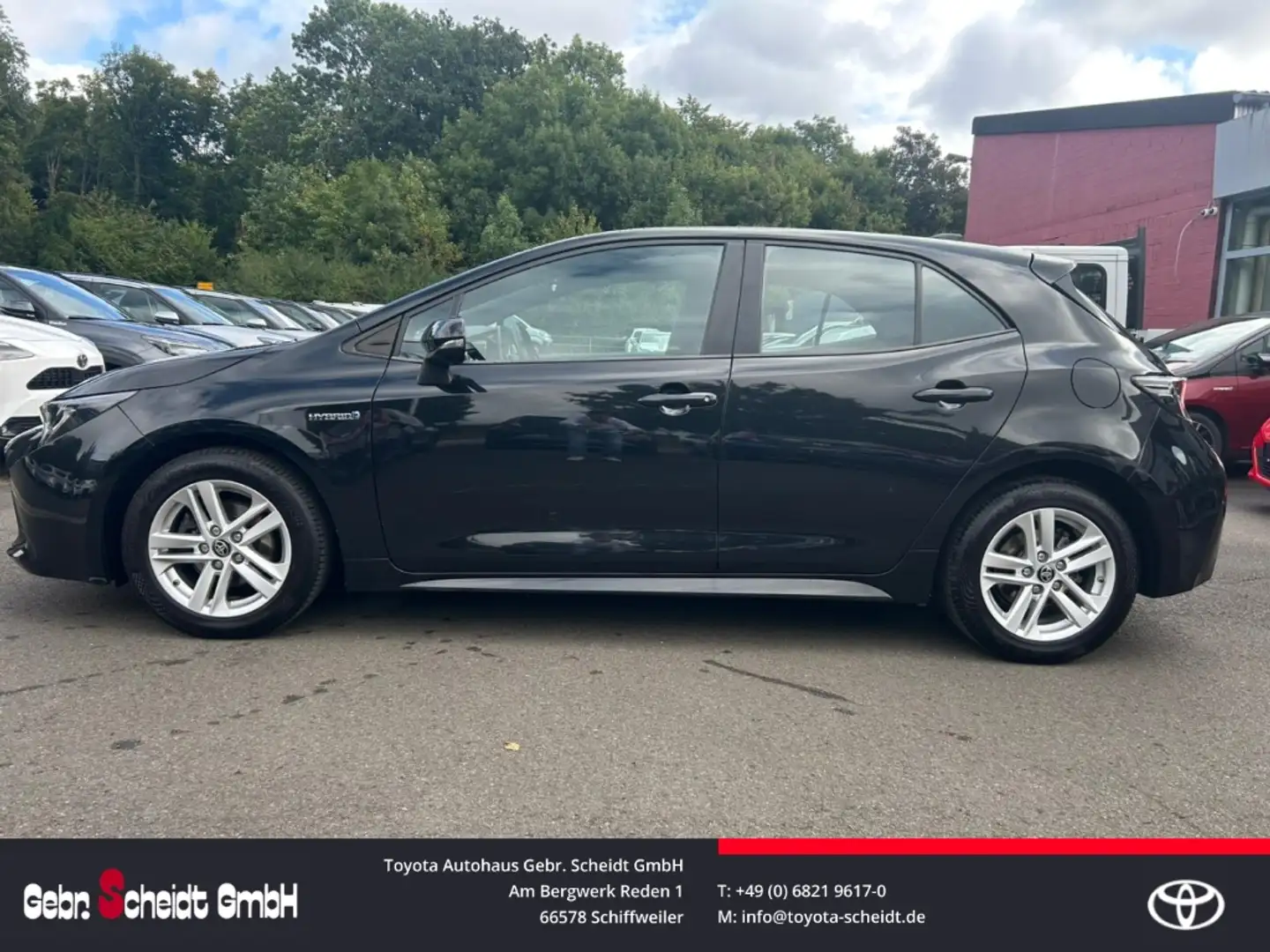 Toyota Corolla Hybrid 1.8 EU6d-T Navigationssystem Klimaautomatik Schwarz - 2