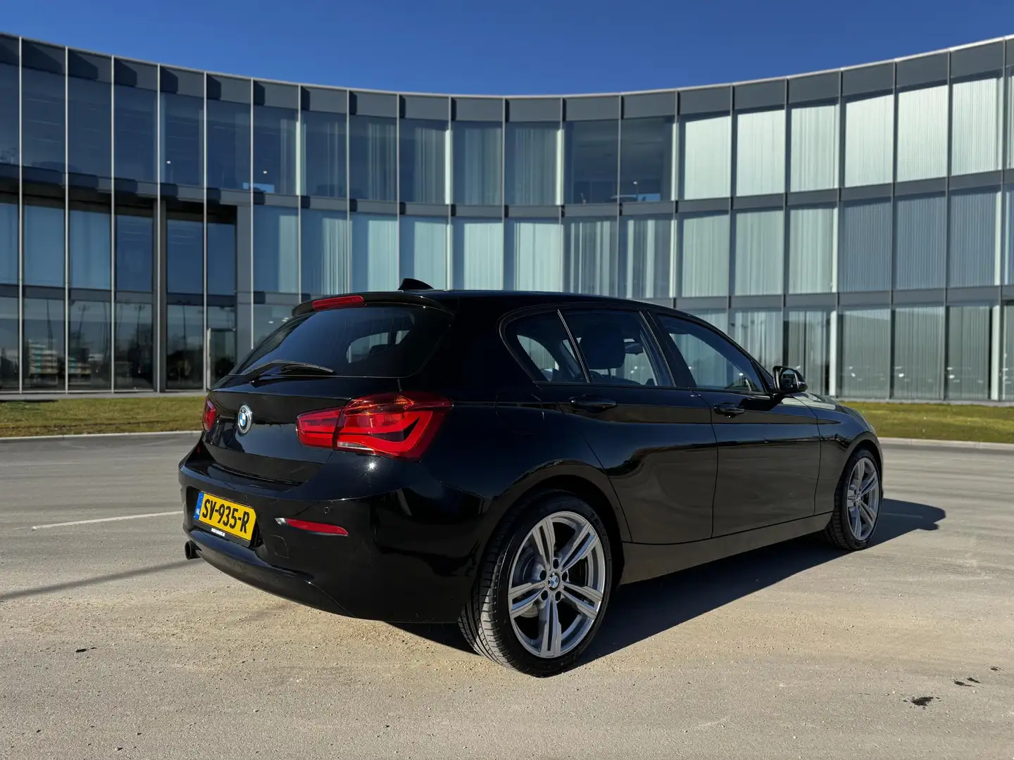 BMW 116 1-serie 116i Centennial Executive LED Navi onbesch Negro - 2