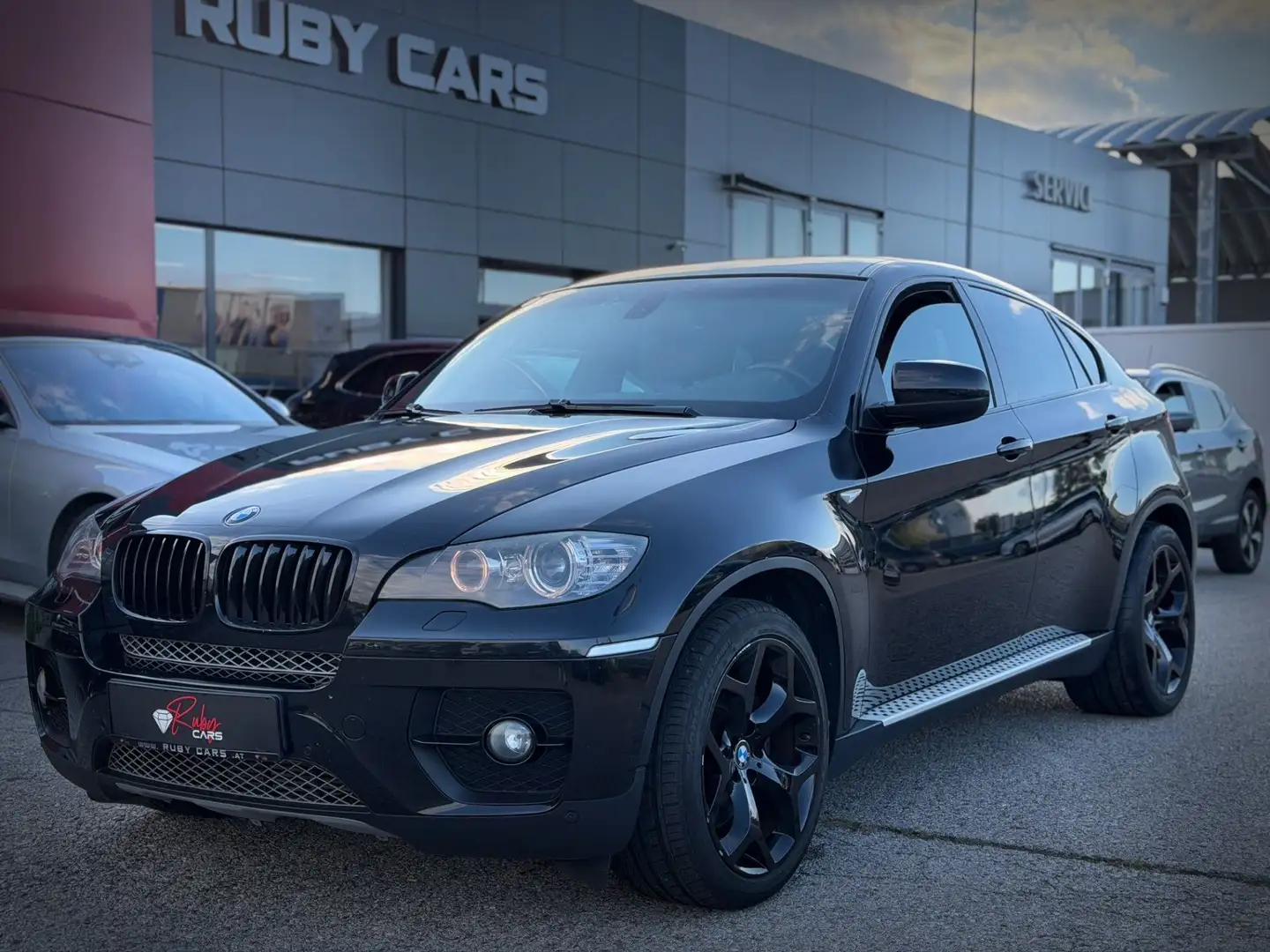 BMW X6 xDrive 35d Schwarz - 1