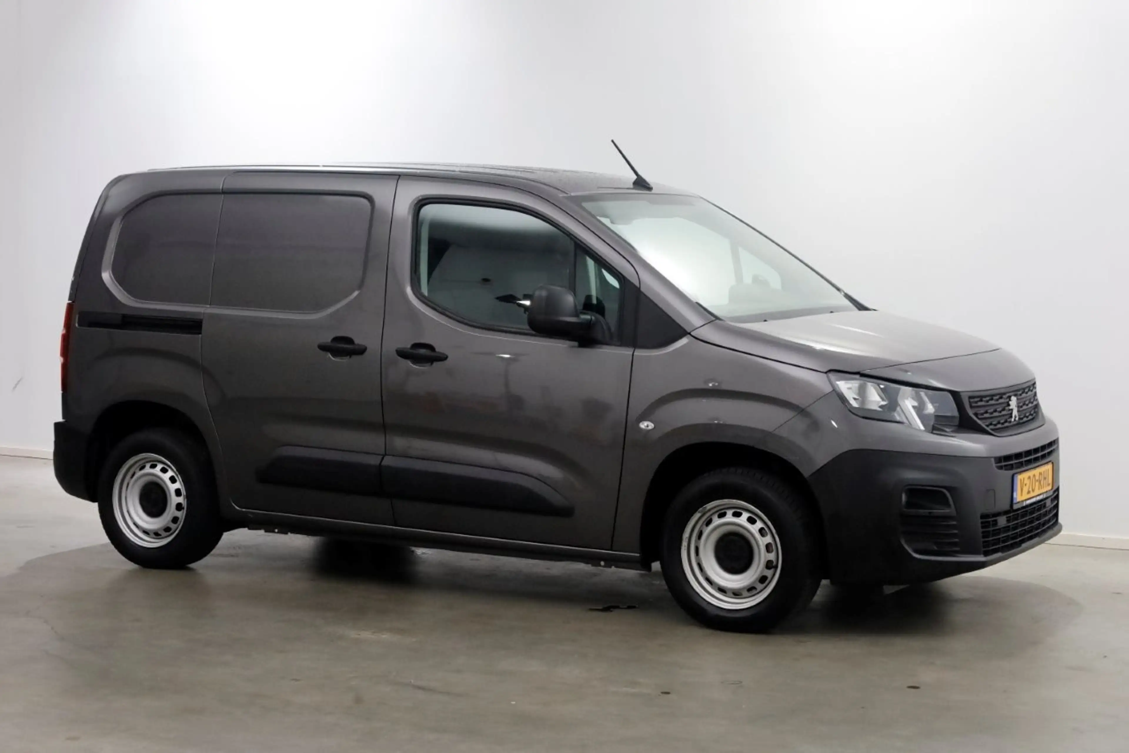 Peugeot Partner 1.2 PureTech 110pk Benzine Airco/3Pers. 05-2021 — photo 10