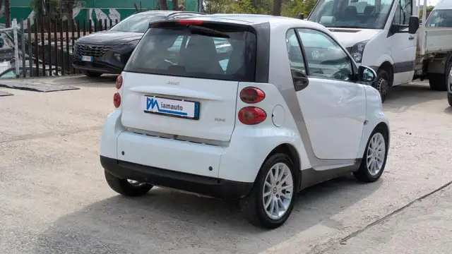 Smart Fortwo view 3