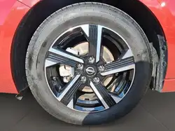 Nissan Sentra снимка Nissan Sentra