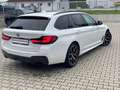 BMW 530 i A xDrive Touring M Sport DA adLED ParkAss HUD Na Weiß - thumbnail 2