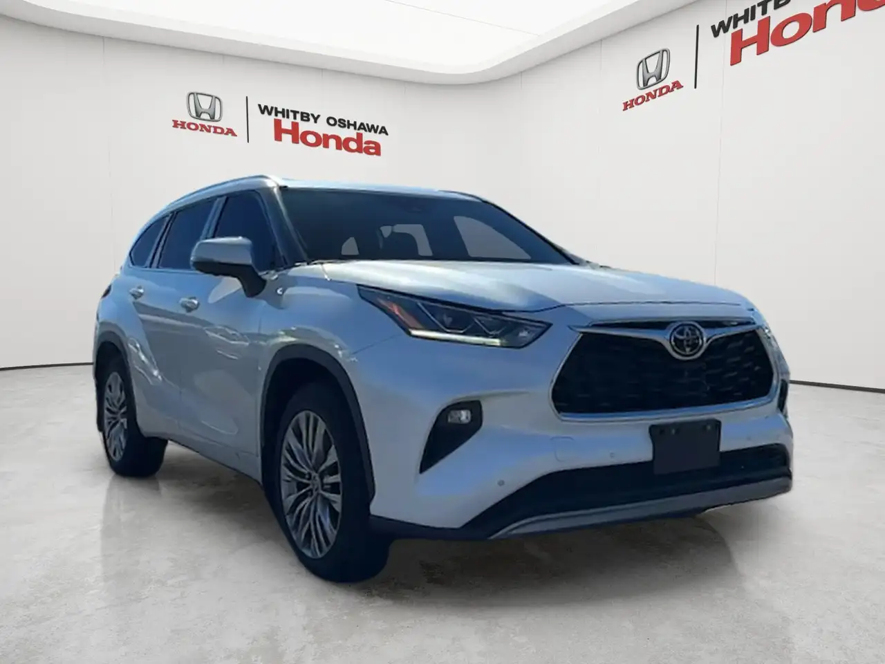 Toyota Highlander снимка Toyota Highlander