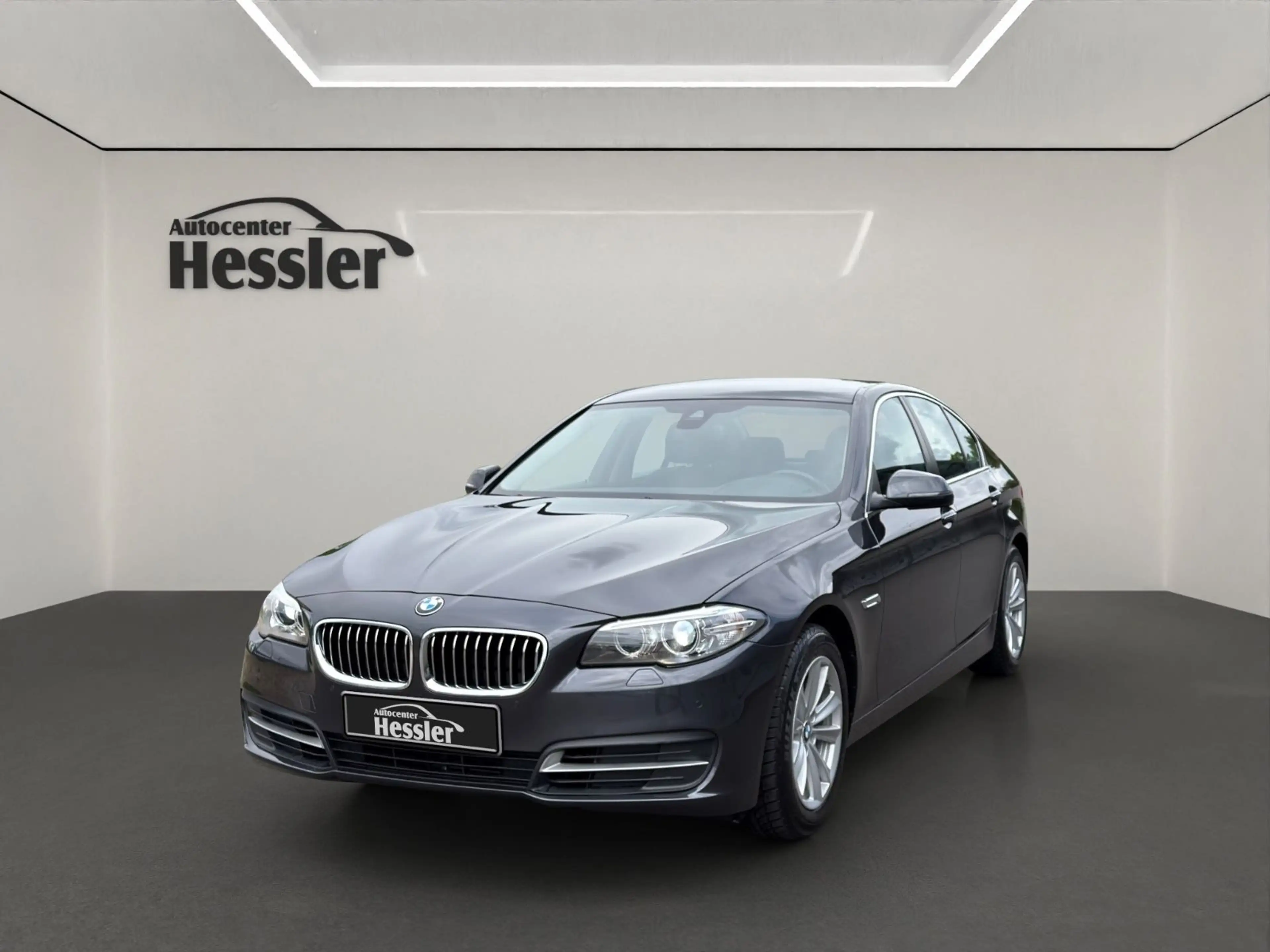 BMW 528 i xDrive F10*KLIMA*LED*360°KAMERA*NAVI*1.HD — photo 3