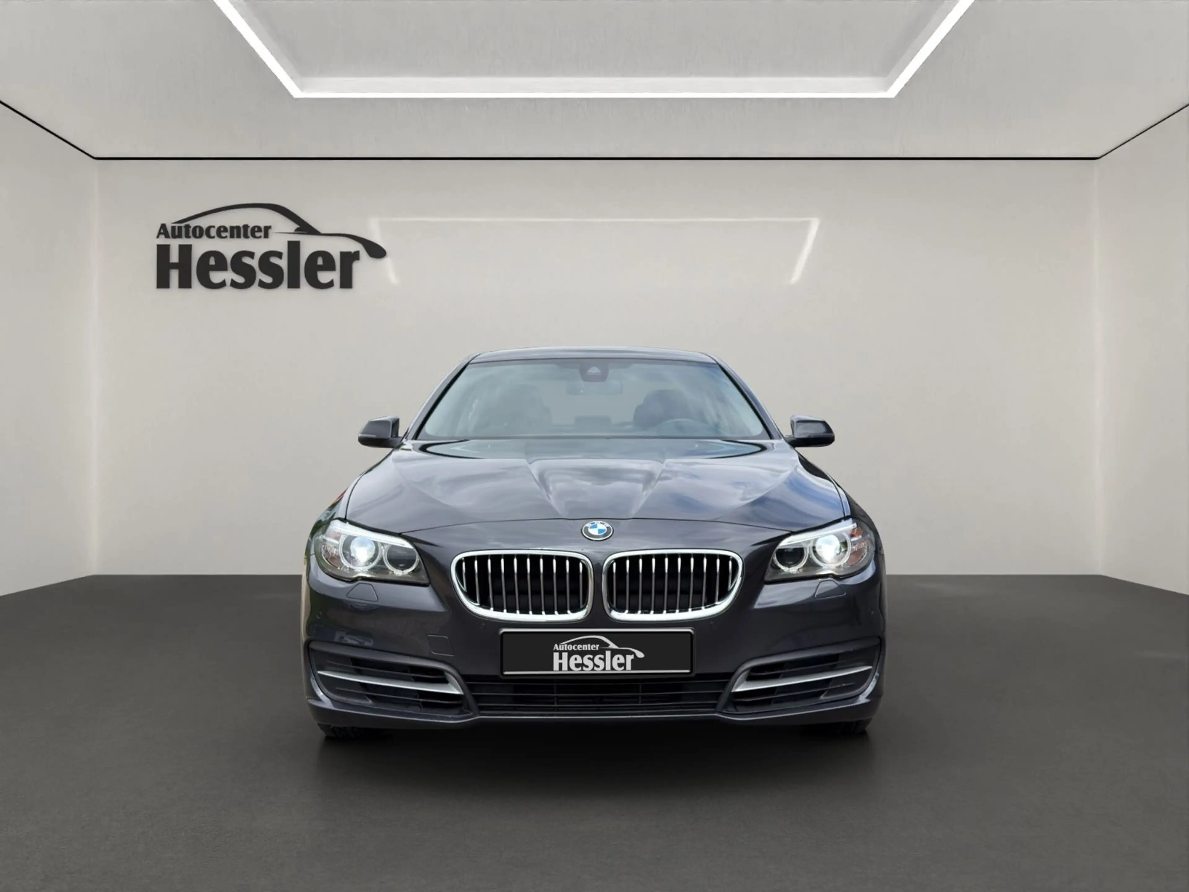 BMW 528 i xDrive F10*KLIMA*LED*360°KAMERA*NAVI*1.HD — photo 6