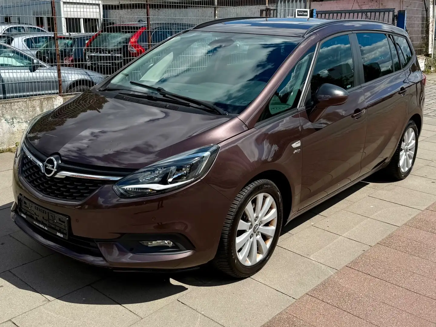 Opel Zafira C Business Edition Start/Stop / TÜV 10.26 Braun - 2
