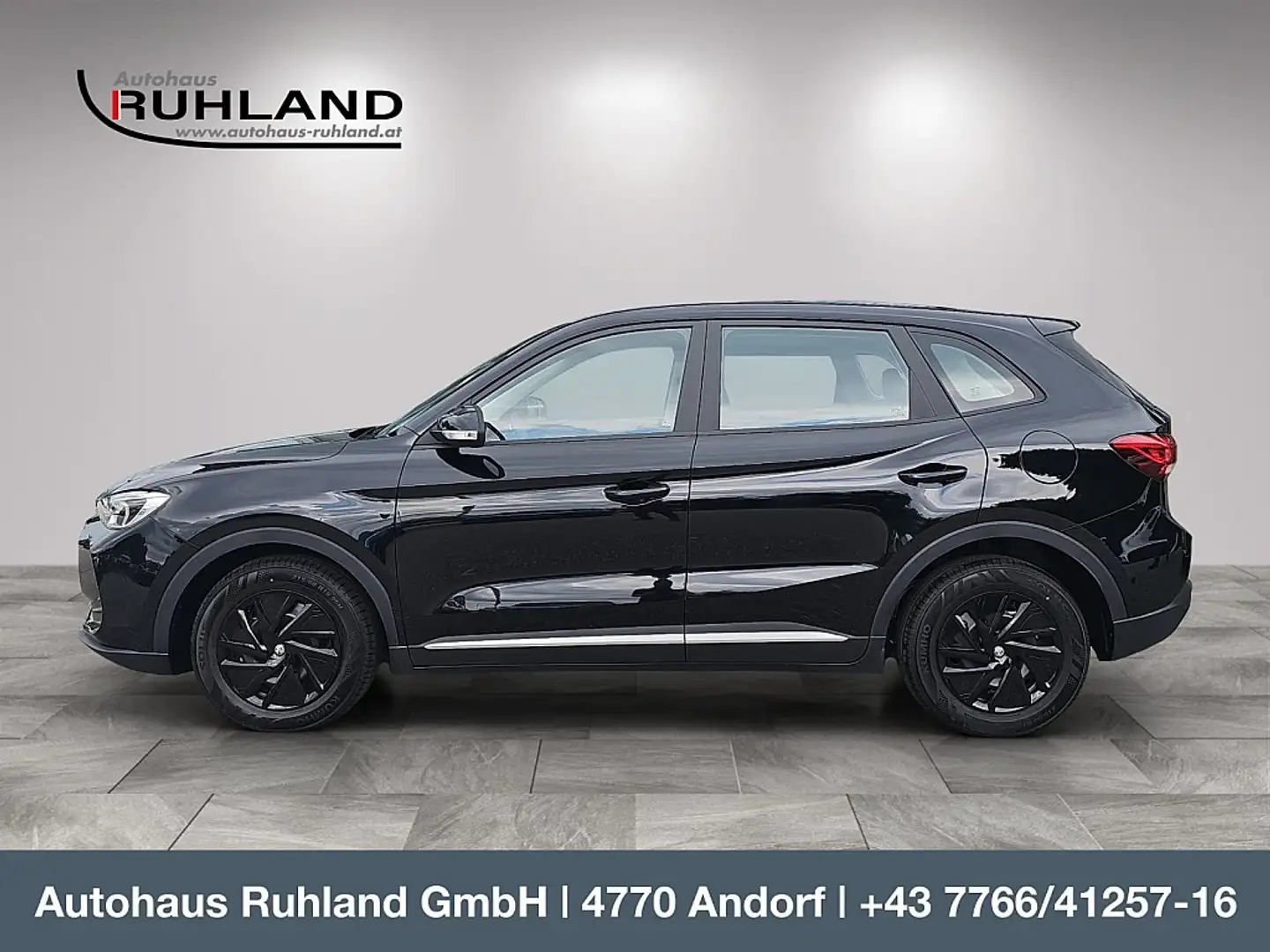 MG ZS 1.5 Hybrid+ Standard Nero - 2