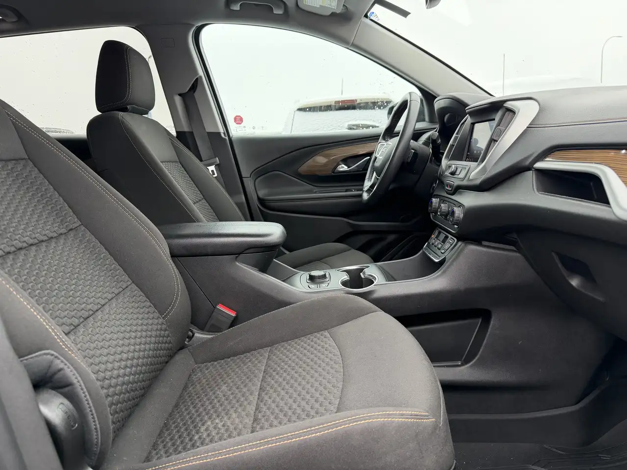 GMC Terrain снимка GMC Terrain